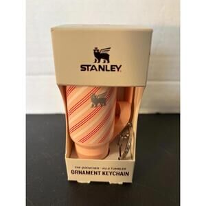 Stanley The Quencher H2.0 Tumbler Ornament Keychain.